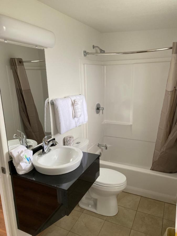 Othello Inn And Suites Екстериор снимка